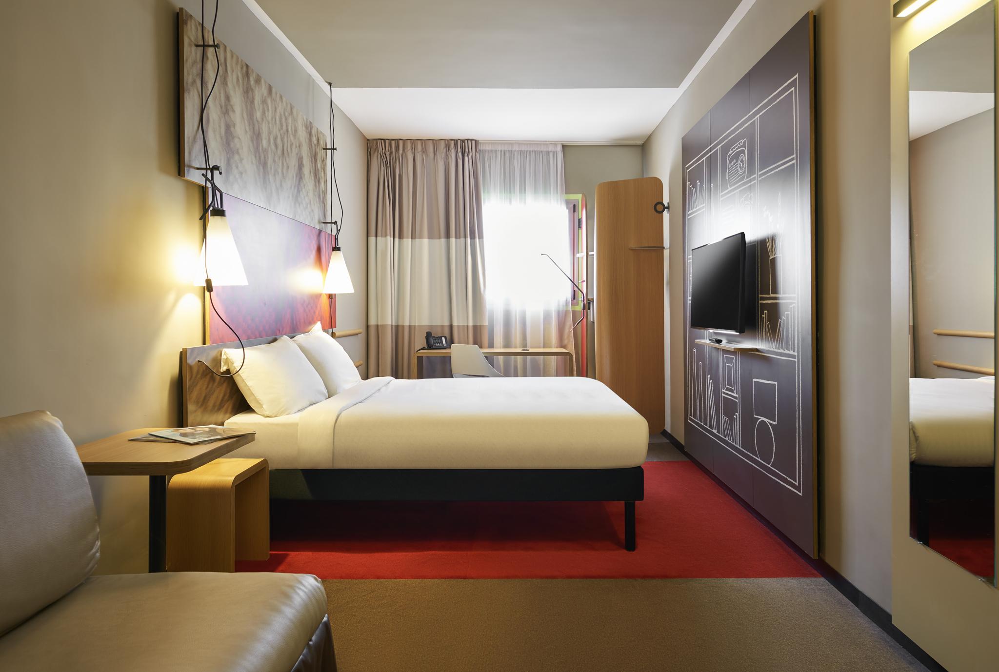 Ibis Center - An Accorhotels Brand Hotel 3*